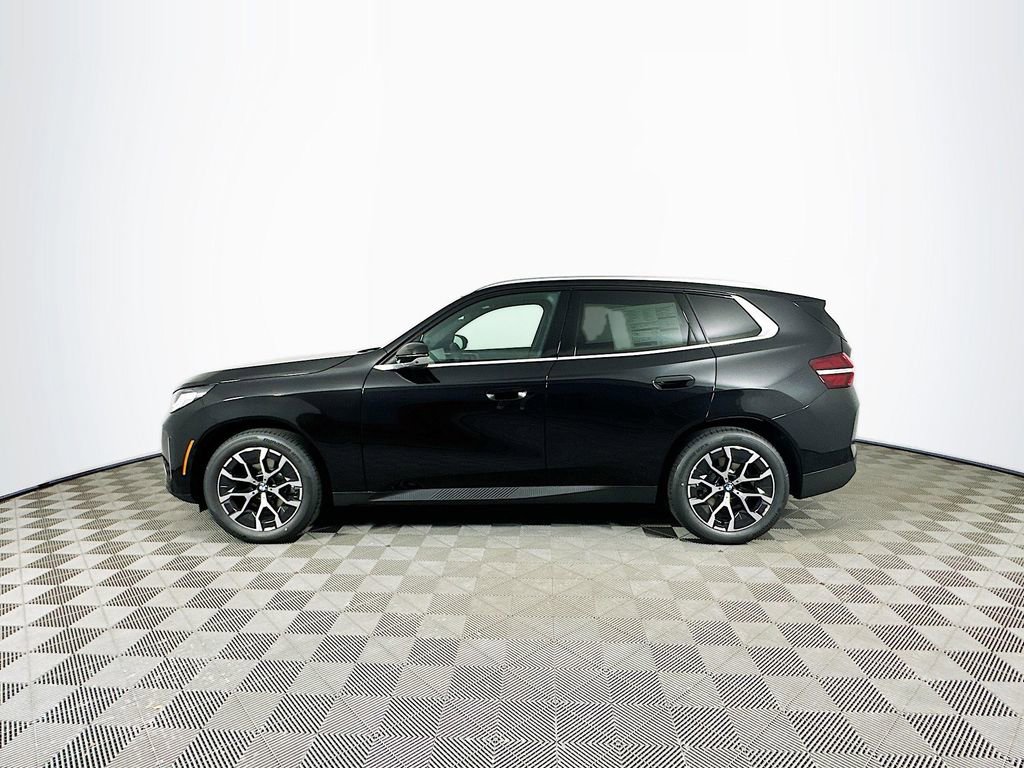 Used 2025 BMW X3 xDrive30i w/ Premium Package image 5