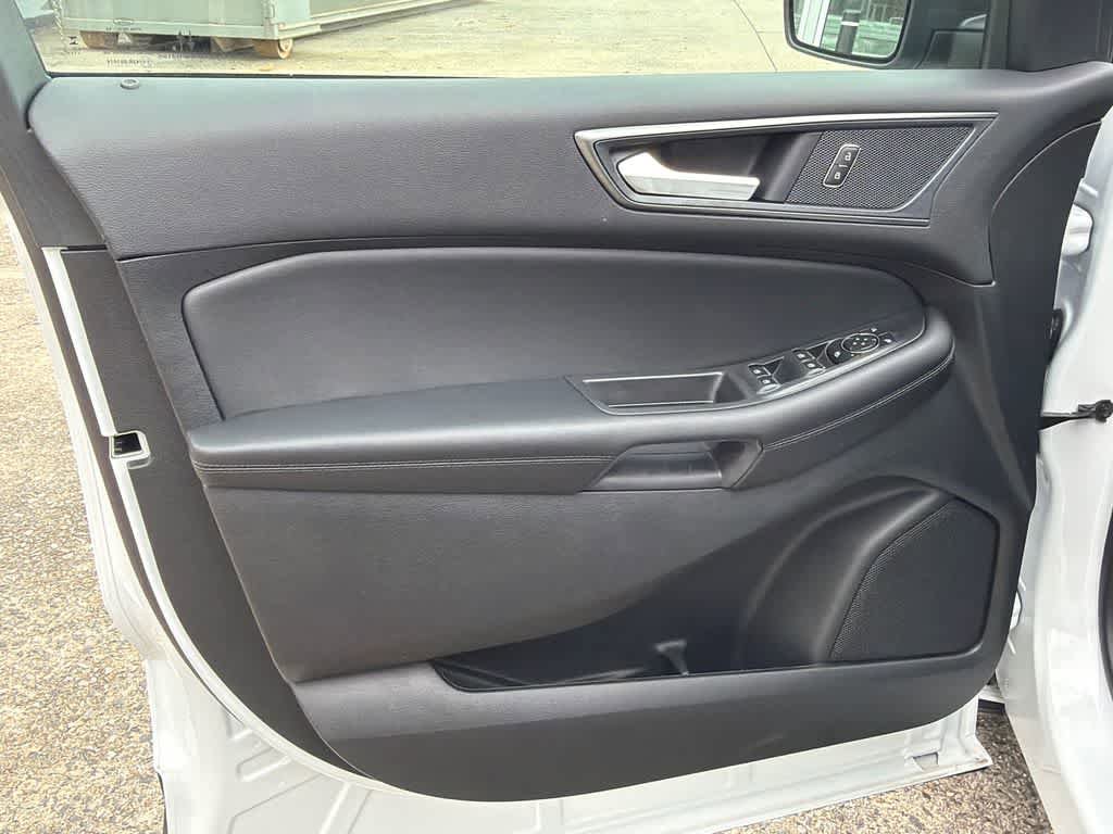 New 2024 Ford Edge SE AWD/4WD image 11