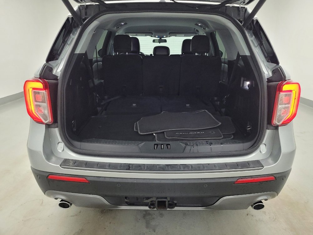 Used 2022 Ford Explorer XLT w/ Equipment Group 202A RWD image 29