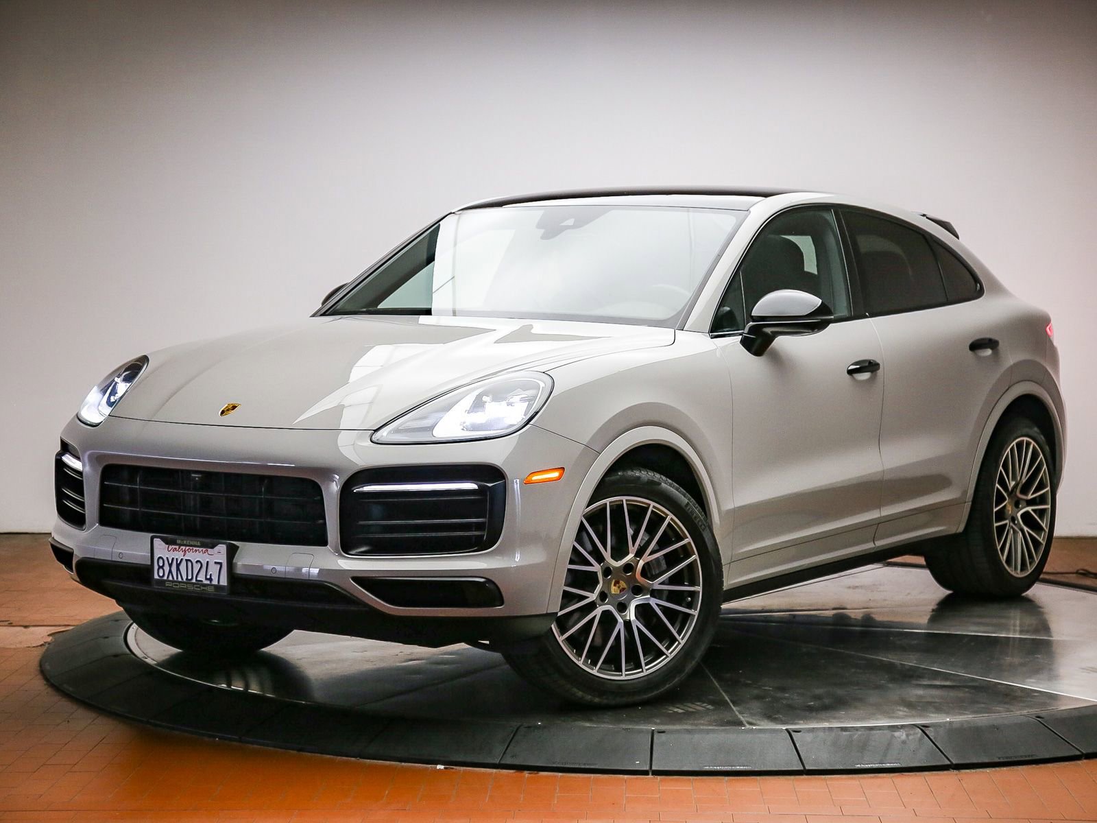 Certified 2022 Porsche Cayenne Platinum Edition