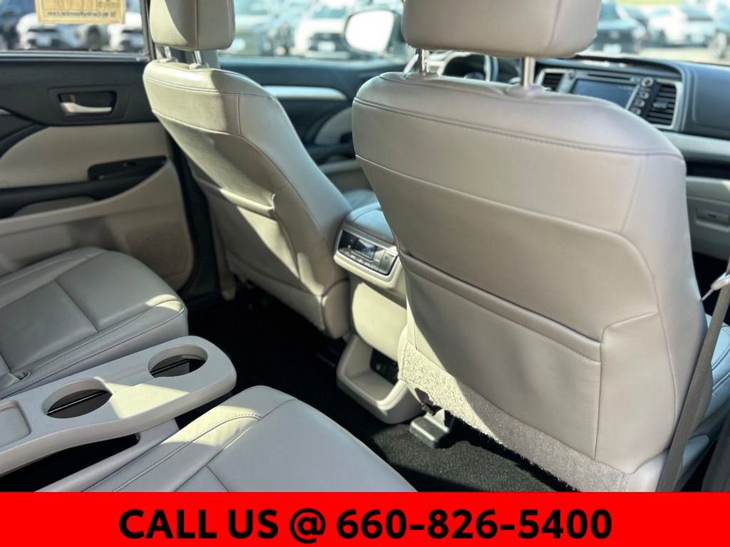 Used 2014 Toyota Highlander XLE image 9