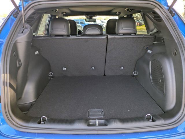 New 2026 Jeep Compass Latitude w/ Sun and Sound Group image 11