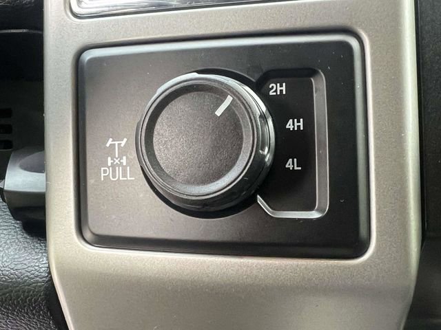 Used 2017 Ford F250 Lariat w/ Tow Technology Bundle image 31