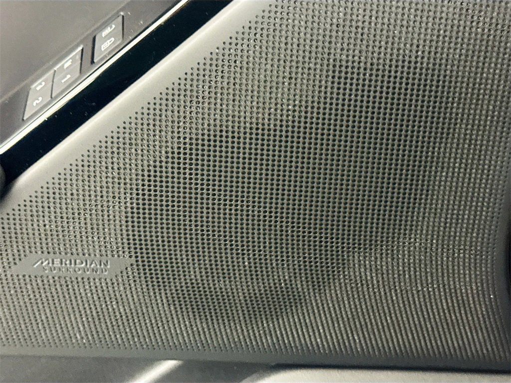 New 2026 Land Rover Range Rover Velar S image 17