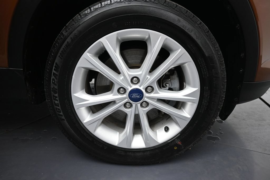 Used 2017 Ford Escape SE AWD/4WD image 31
