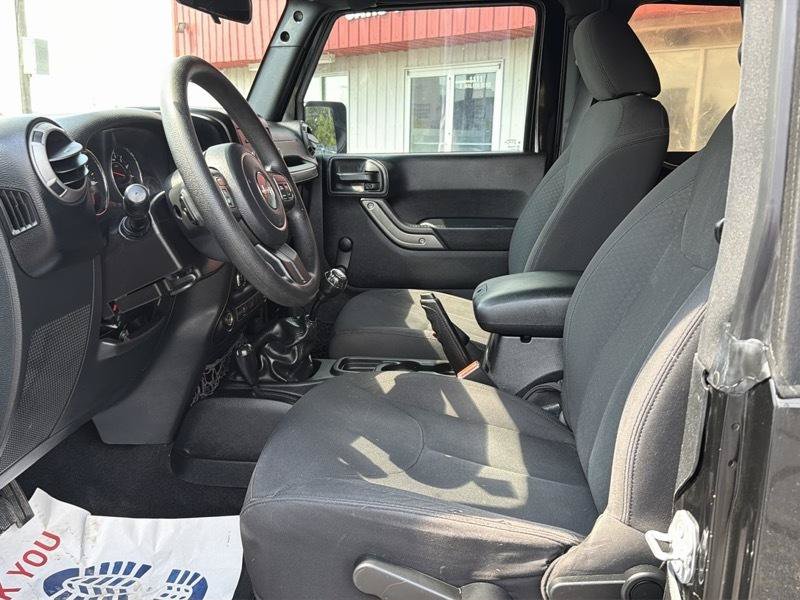 Used 2015 Jeep Wrangler Sport AWD/4WD image 7