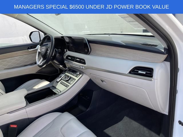 Used 2022 Hyundai Palisade Calligraphy w/ Winter Package image 34