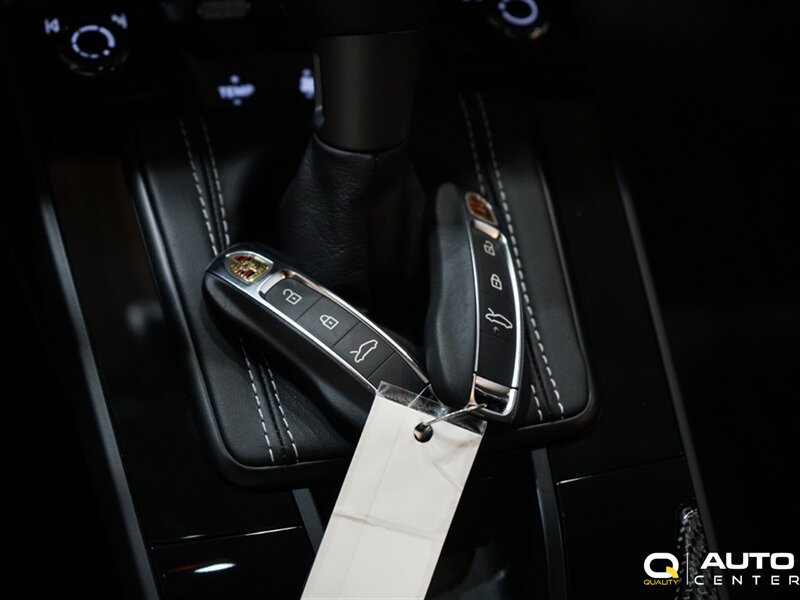 Used 2022 Porsche 911 GT3 RWD image 35