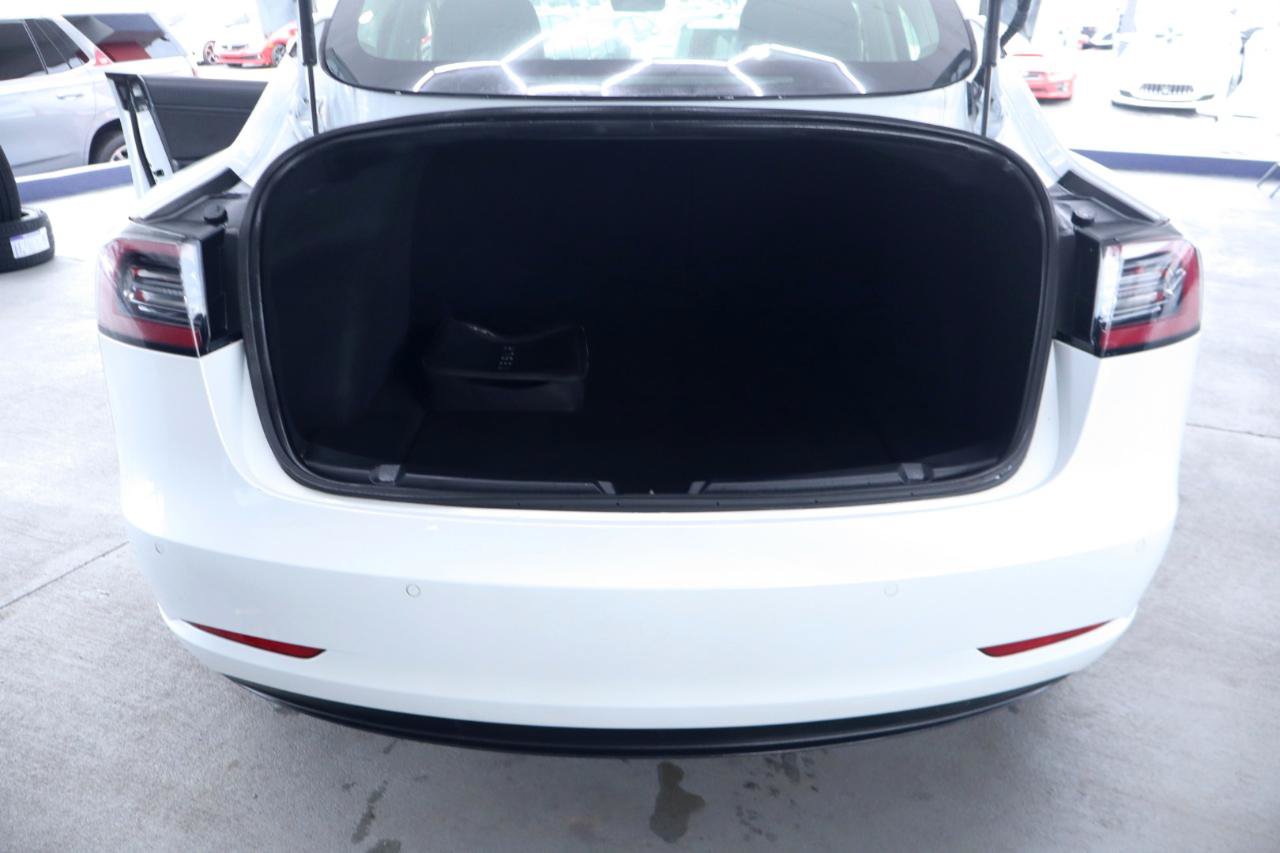 Used 2019 Tesla Model 3 Standard Range Plus RWD image 29