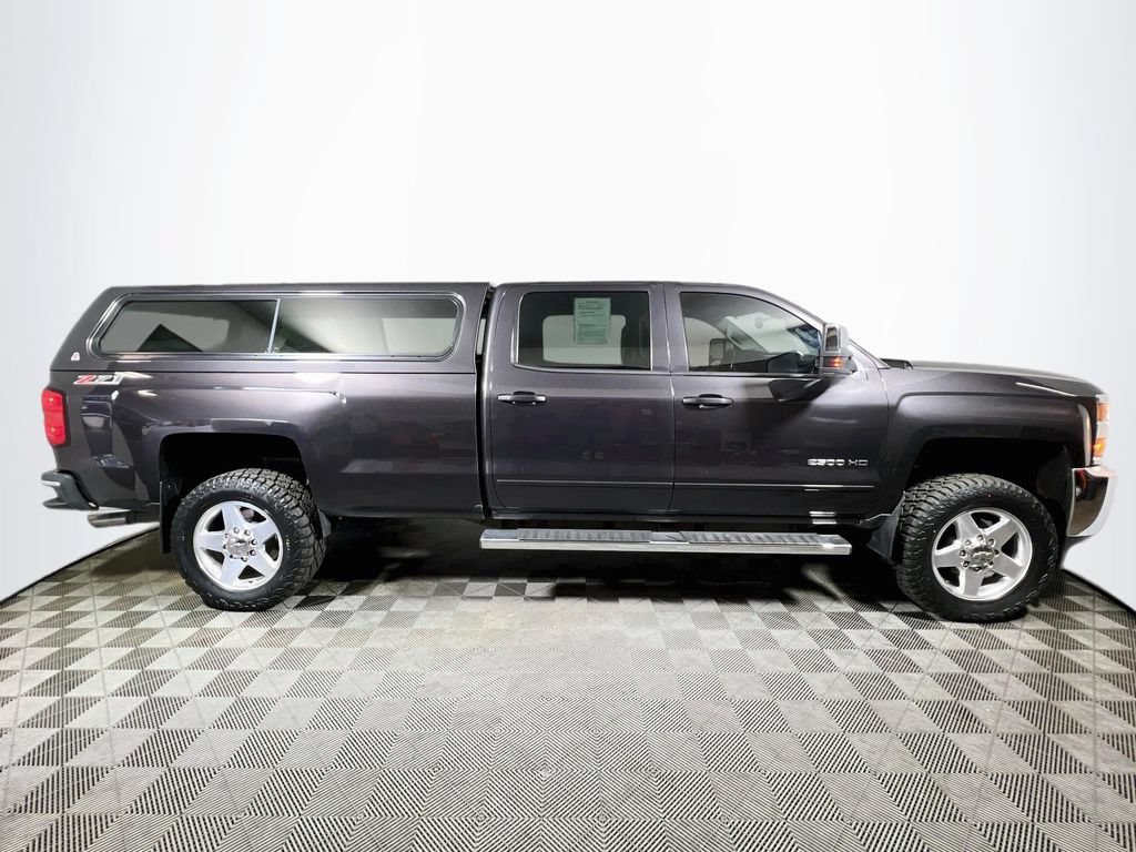 Used 2015 Chevrolet Silverado 2500 LT w/ LT Convenience Package AWD/4WD image 8