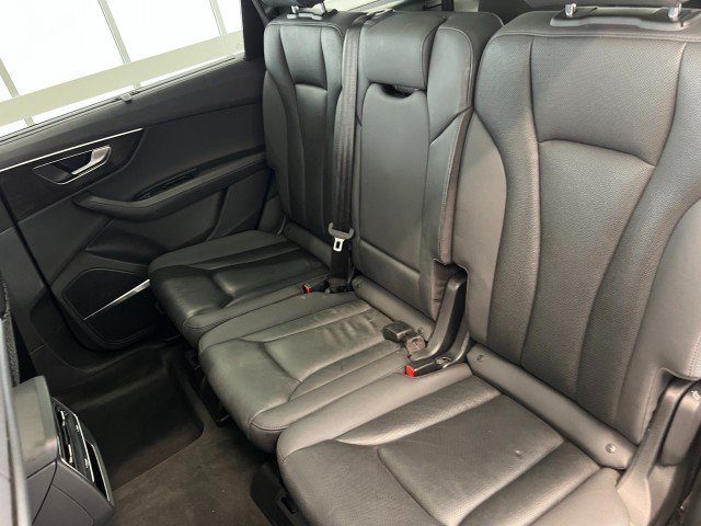 Used 2021 Audi Q7 3.0T Premium Plus AWD/4WD image 30