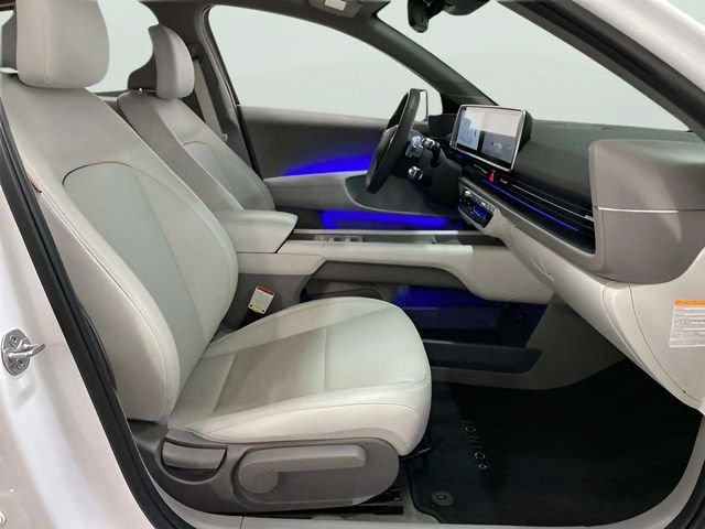 Used 2025 Hyundai Ioniq 6 SEL RWD image 75