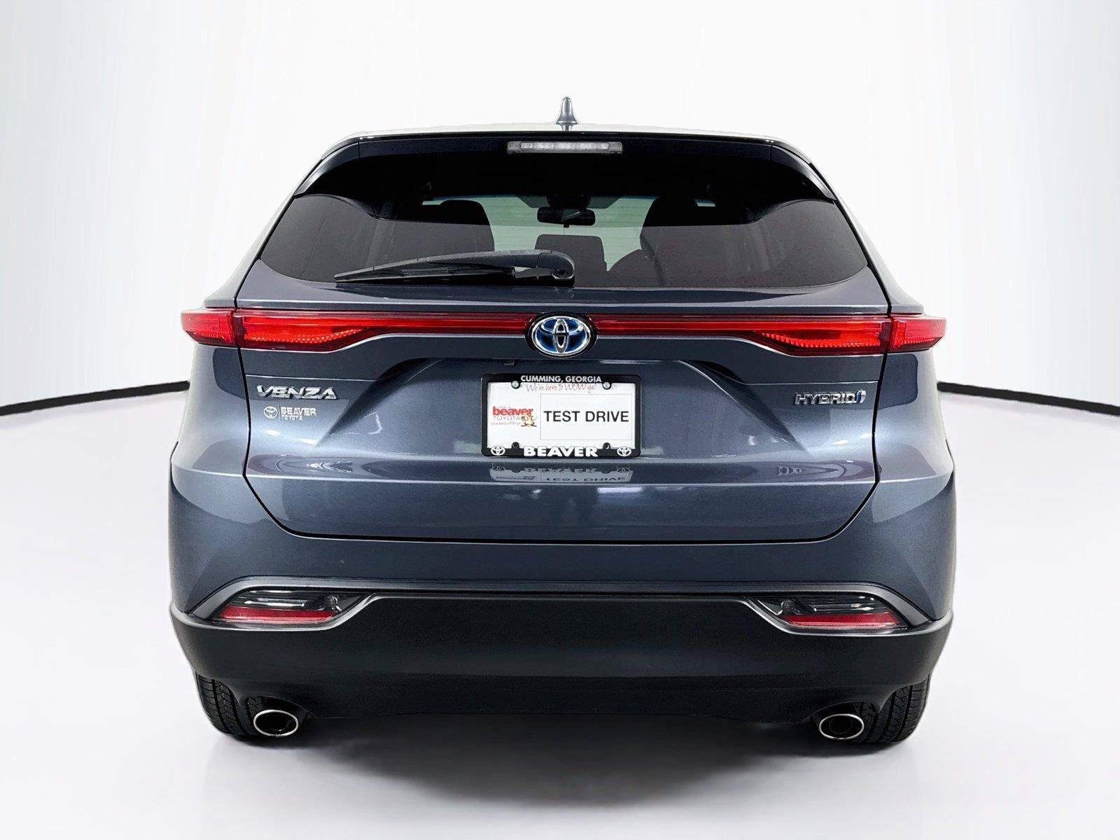 Used 2022 Toyota Venza LE AWD/4WD image 10