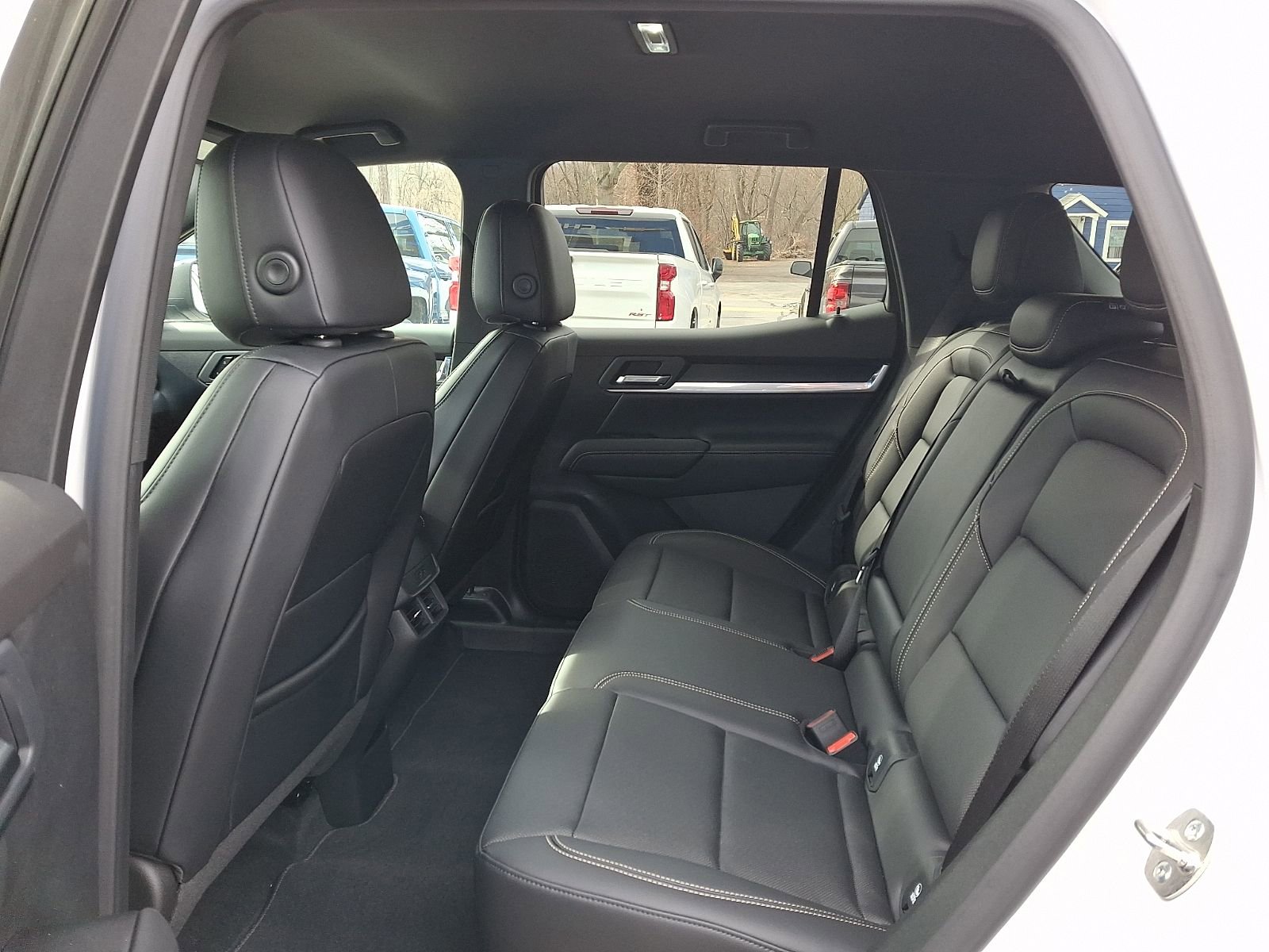 New 2026 GMC Terrain Elevation w/ Elevation Premium Package image 10