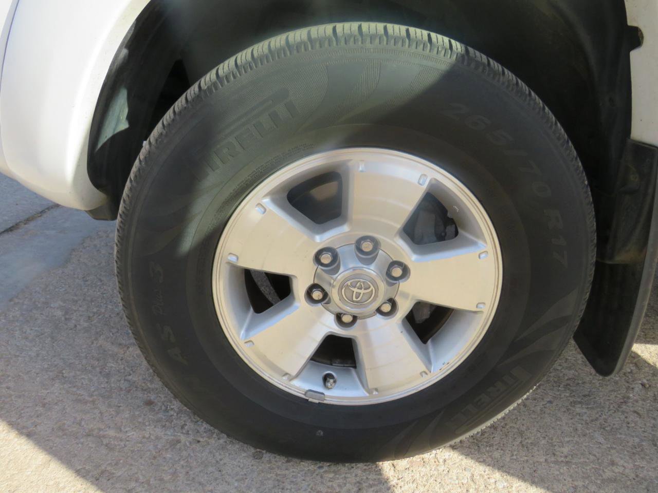 Used 2006 Toyota Tacoma PreRunner RWD image 28