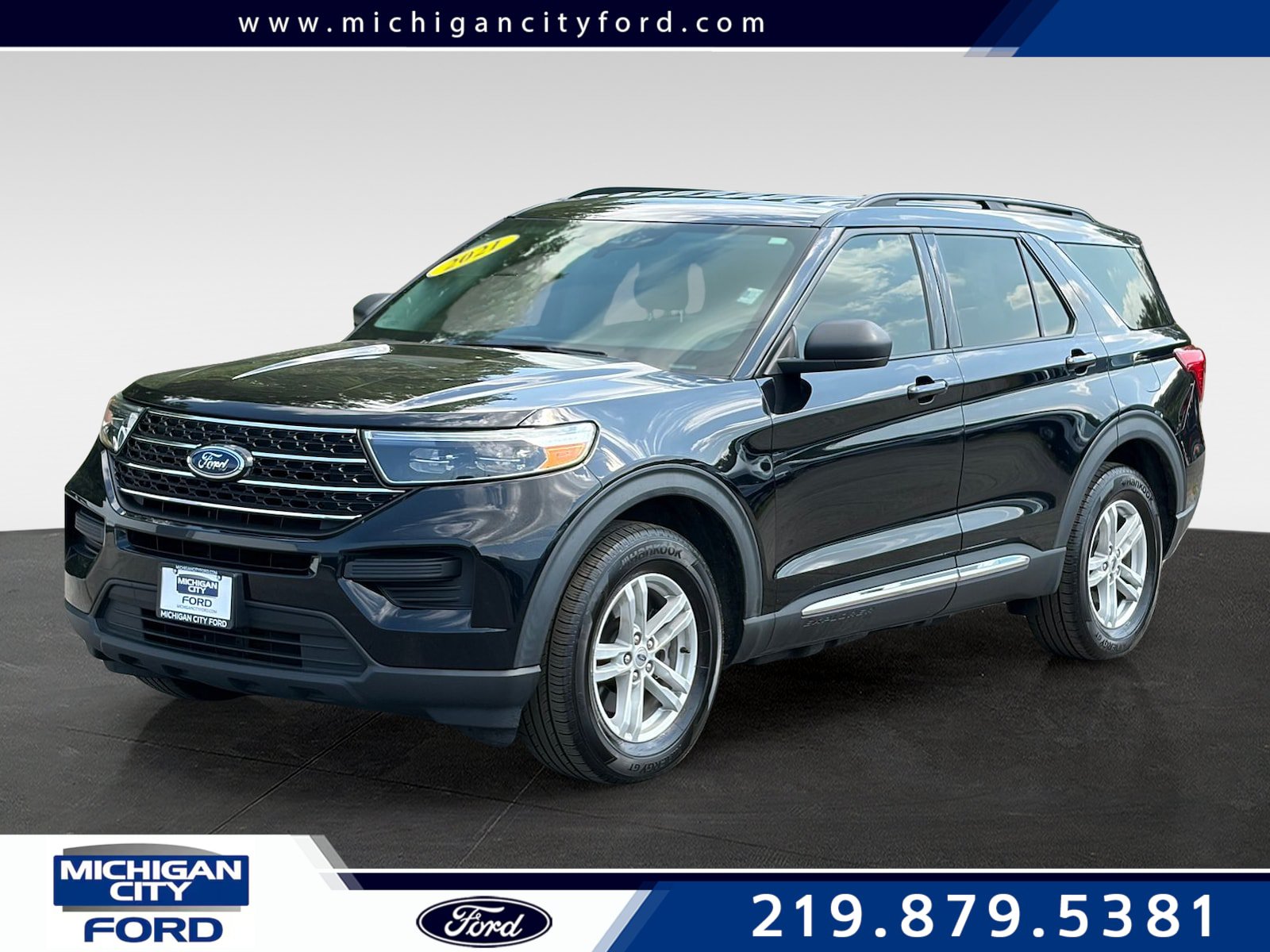 Used 2021 Ford Explorer XLT w/ Class III Trailer Tow Package AWD/4WD image 1