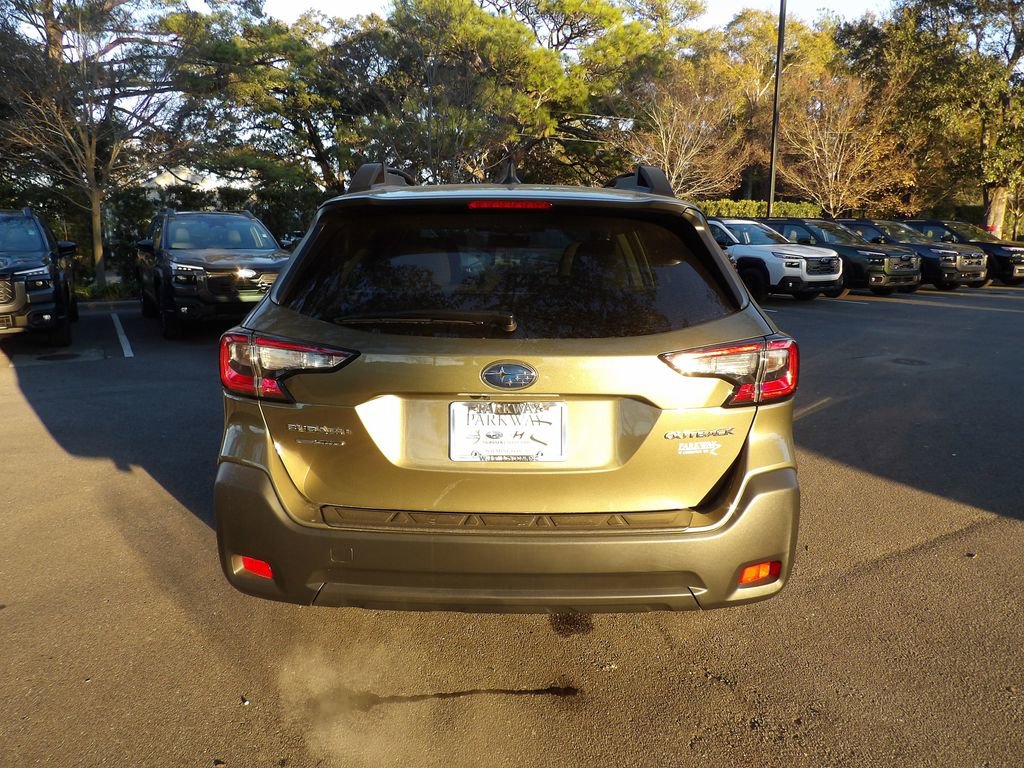 Used 2025 Subaru Outback Premium w/ Popular Package #1 image 8