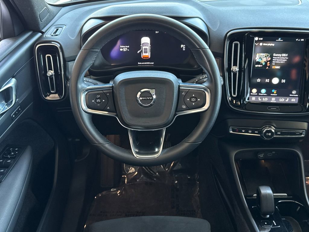 Certified 2023 Volvo XC40 Recharge Plus AWD/4WD image 13