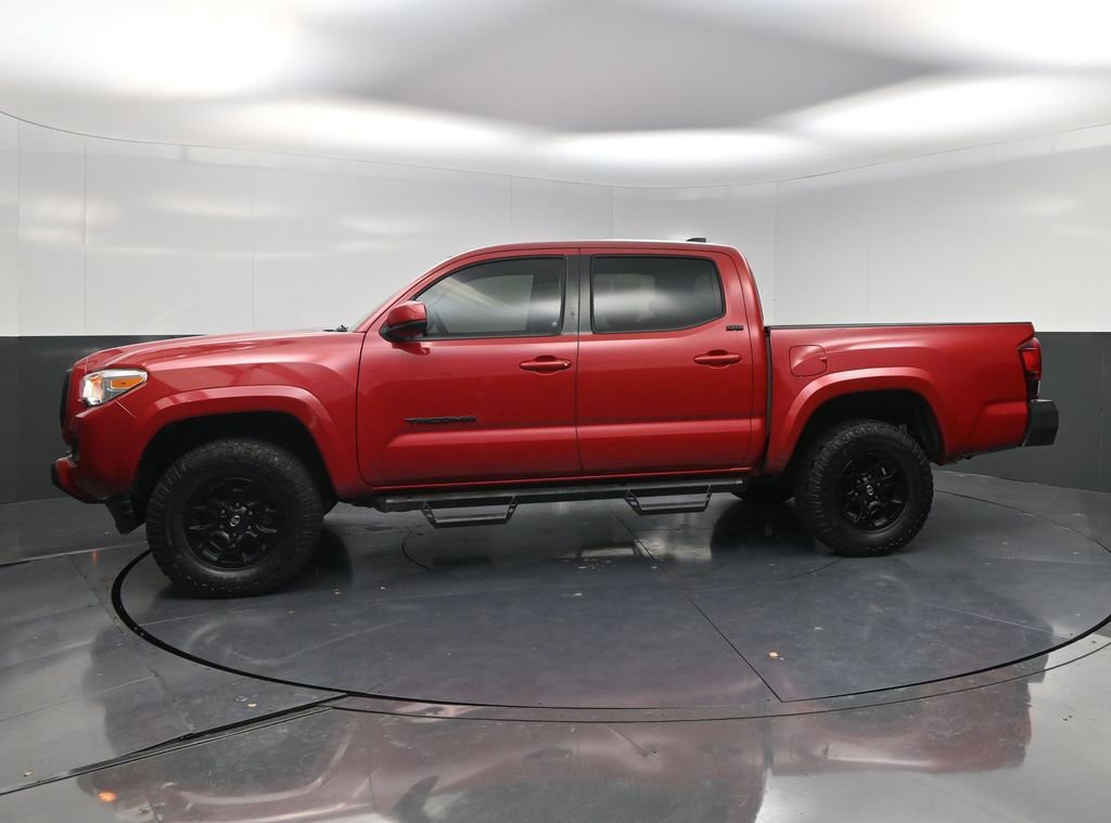 Used 2021 Toyota Tacoma SR5 RWD image 3