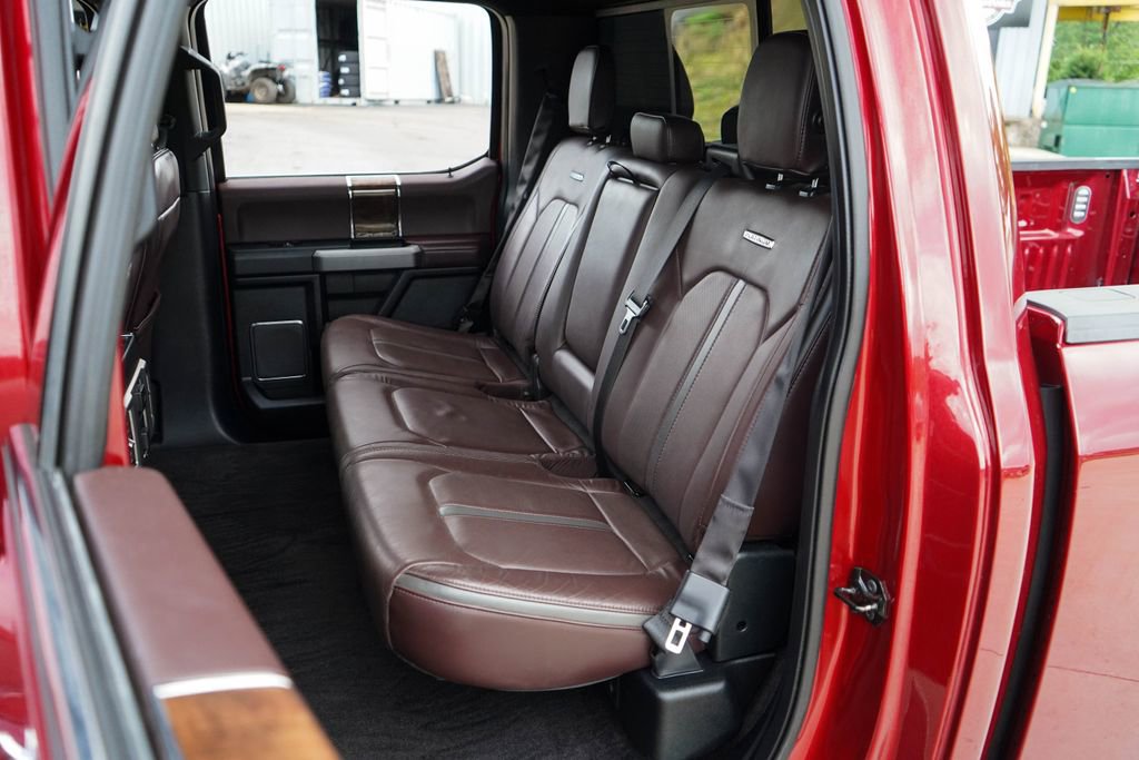Used 2016 Ford F150 Platinum w/ Equipment Group 701A Luxury AWD/4WD image 9