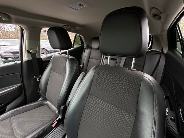 Used 2018 Buick Encore Preferred image 11