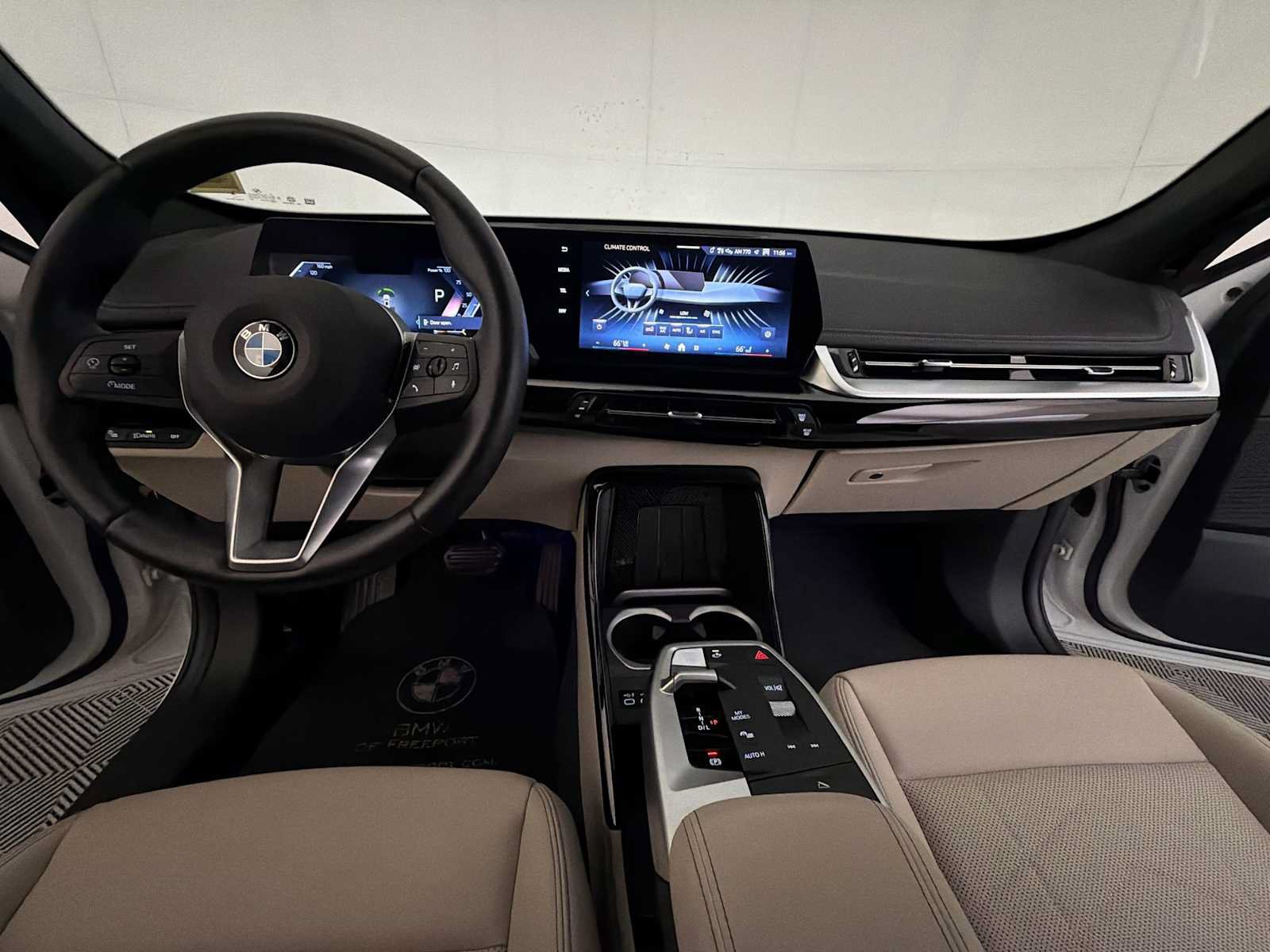 Used 2024 BMW X1 xDrive28i w/ Convenience Package AWD/4WD image 19