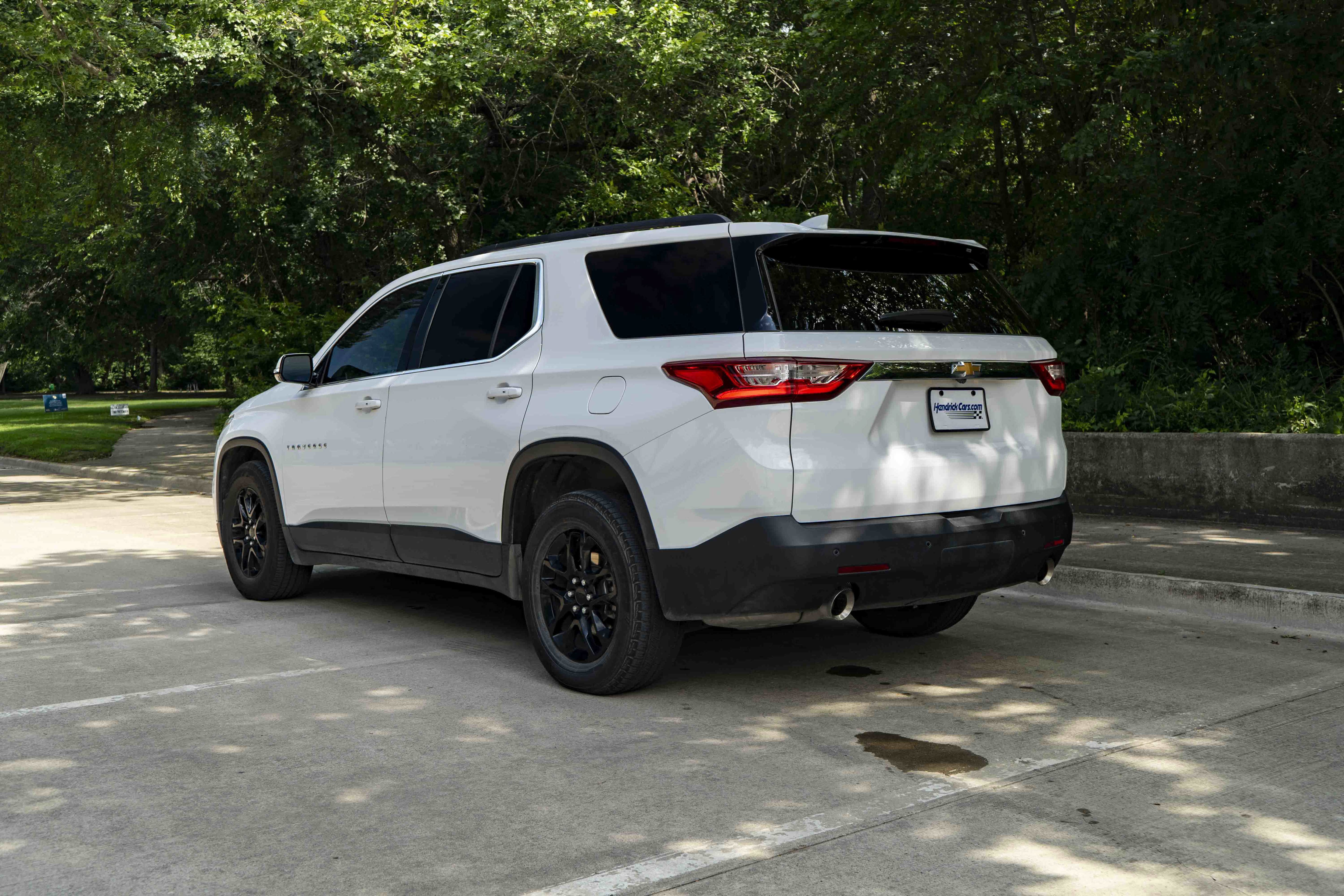 Used 2019 Chevrolet Traverse LT FWD image 7