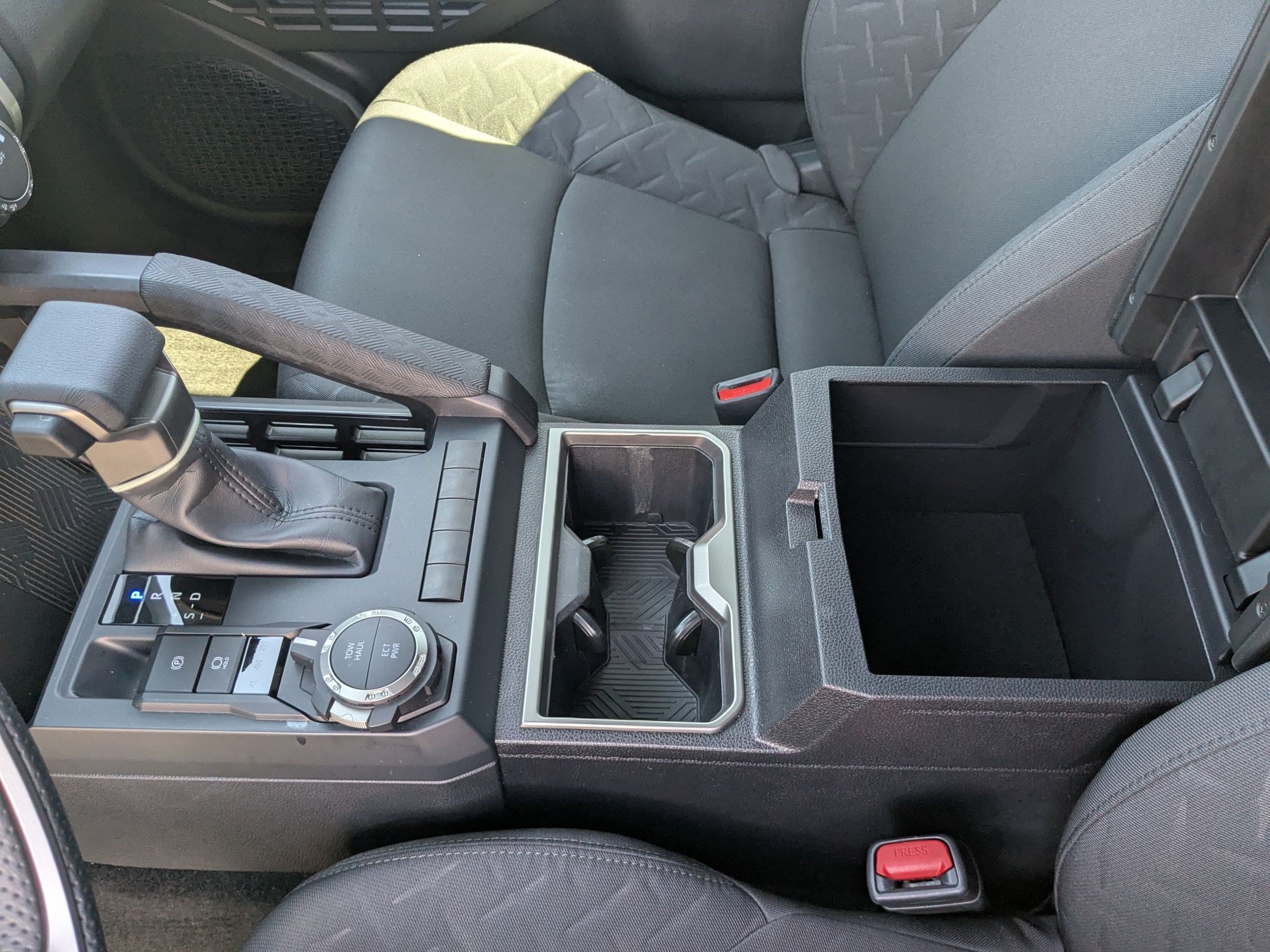 Used 2025 Toyota Tacoma SR5 AWD/4WD image 28