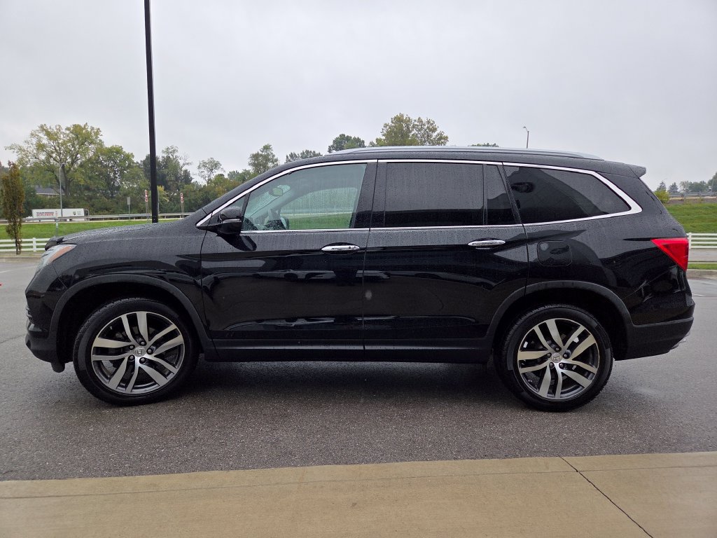 Used 2016 Honda Pilot Touring image 25