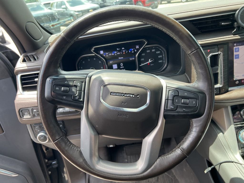 Used 2021 GMC Yukon XL Denali AWD/4WD image 7