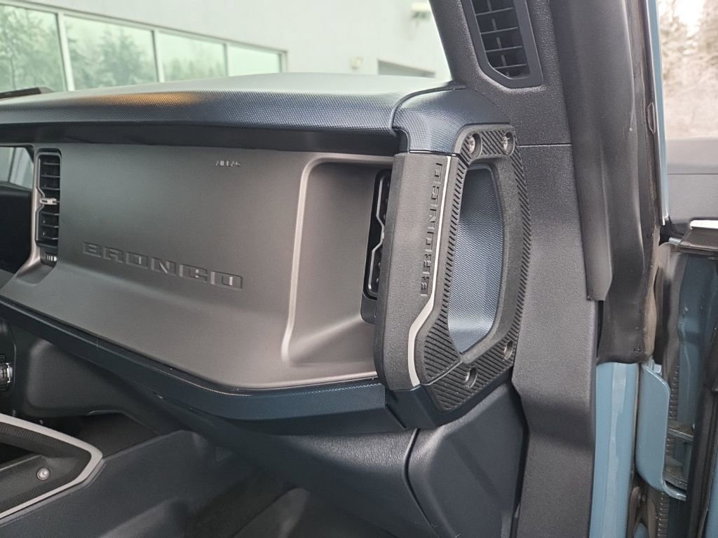 Used 2021 Ford Bronco Outer Banks image 41