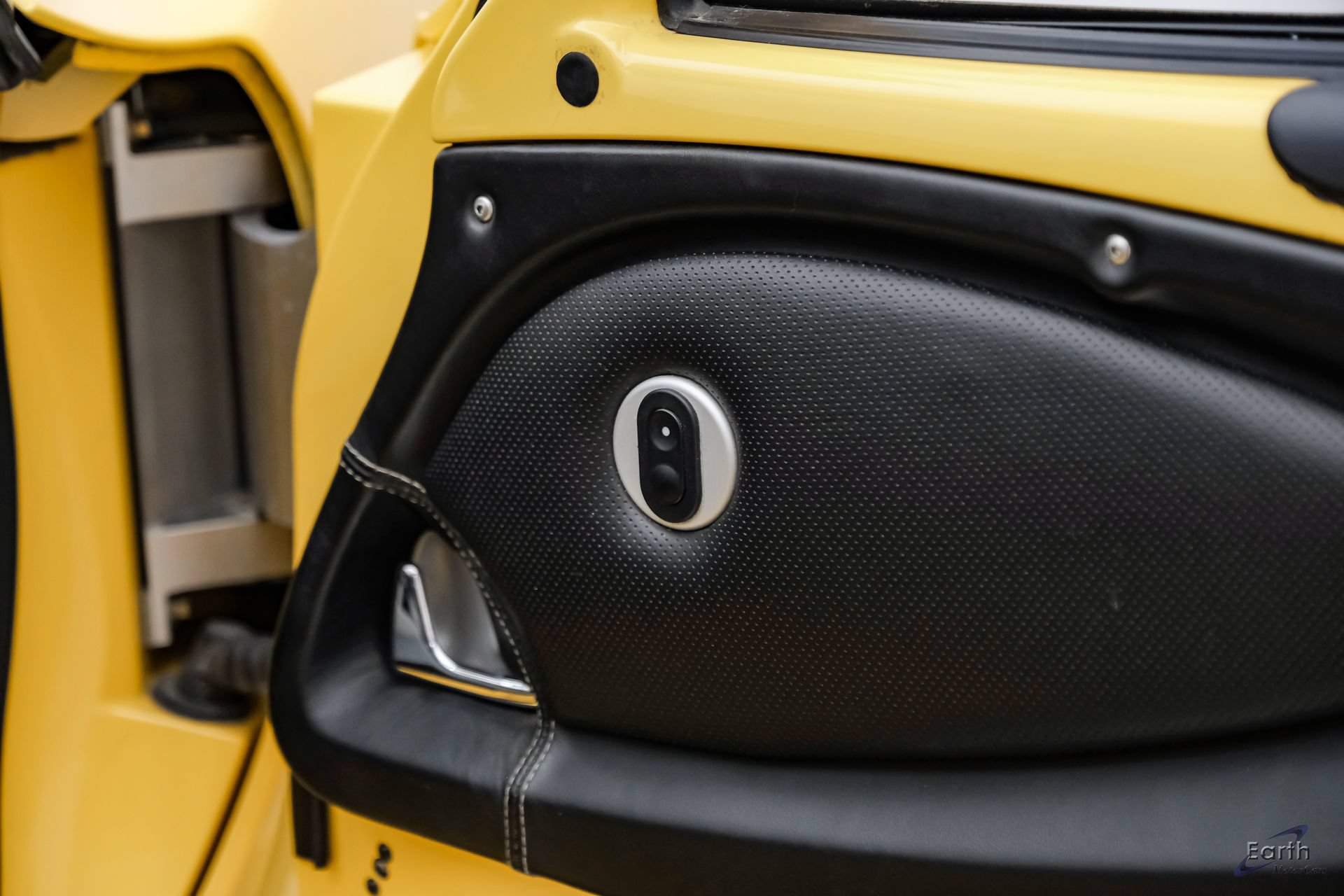 Used 2005 Lotus Elise RWD image 83