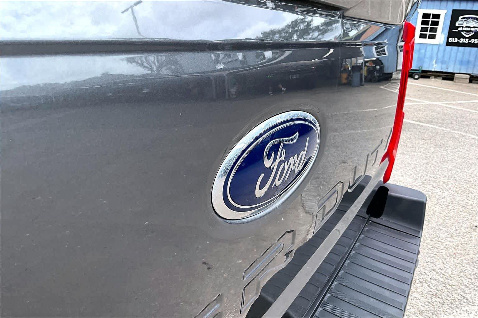 Used 2024 Ford F250 Lariat w/ Lariat Ultimate Package AWD/4WD image 33