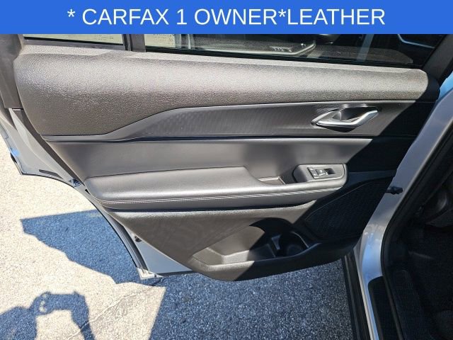 Used 2024 Jeep Grand Cherokee L Laredo image 30