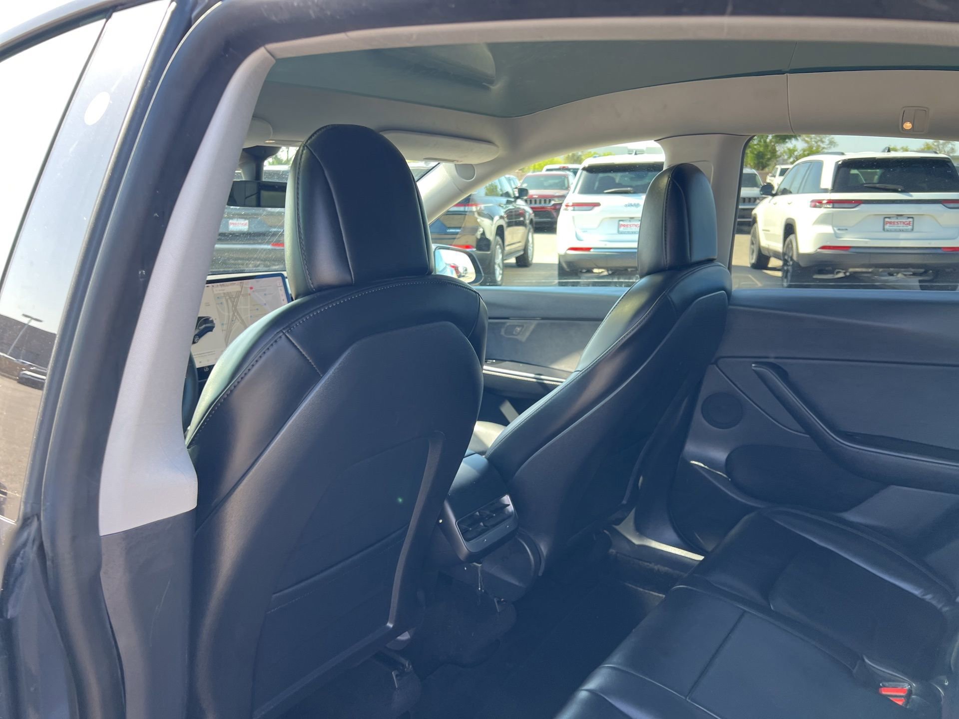 Used 2020 Tesla Model Y Long Range AWD/4WD image 26