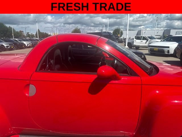 Used 2005 Chevrolet SSR w/ Preferred Equipment Group RWD image 16