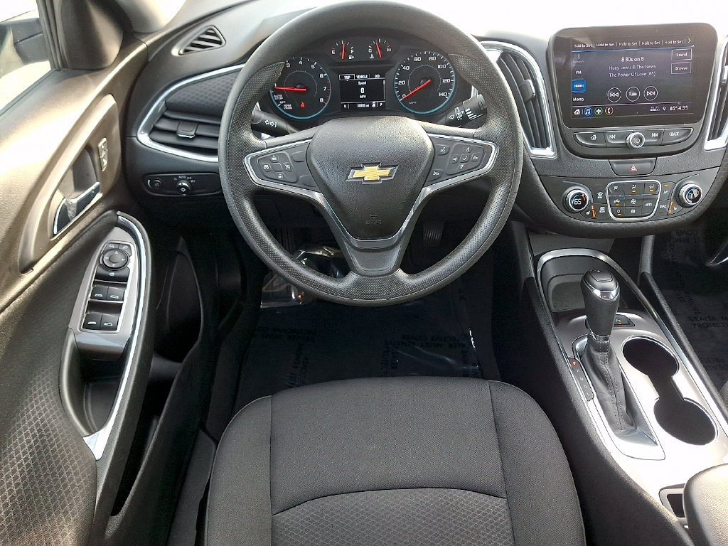 Used 2019 Chevrolet Malibu LT w/ Driver Confidence Package FWD image 10