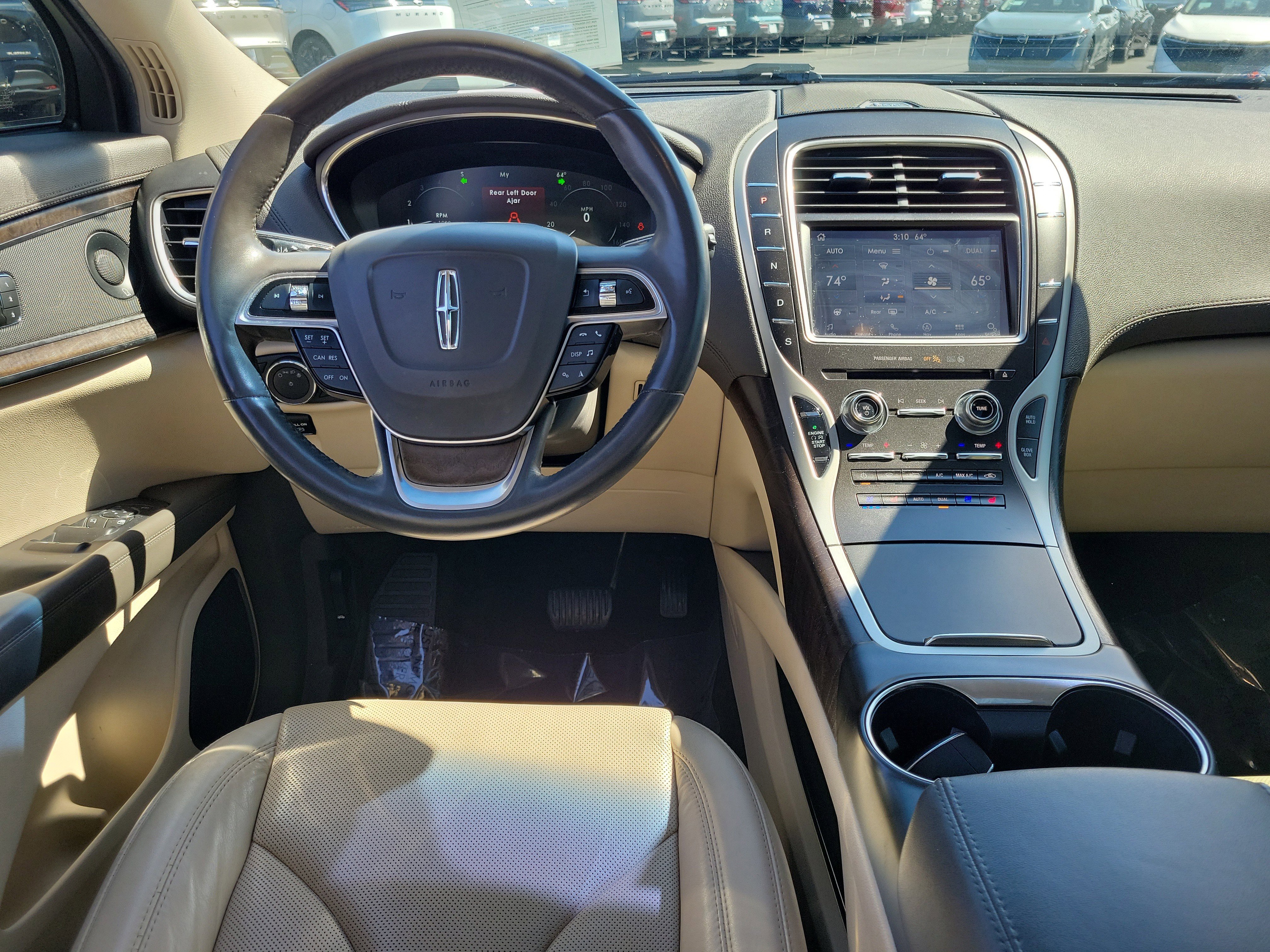 Used 2019 Lincoln Nautilus Reserve image 10