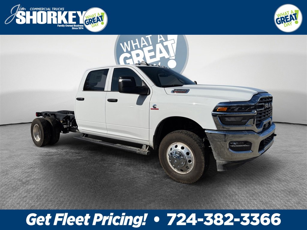 New 2026 RAM 3500 Tradesman w/ Chrome Appearance Group