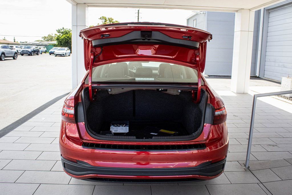New 2025 Volkswagen Jetta SE image 16