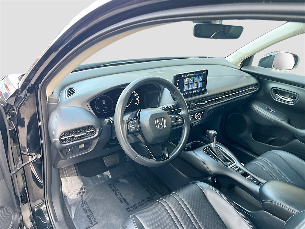 Used 2024 Honda HR-V EX-L image 9