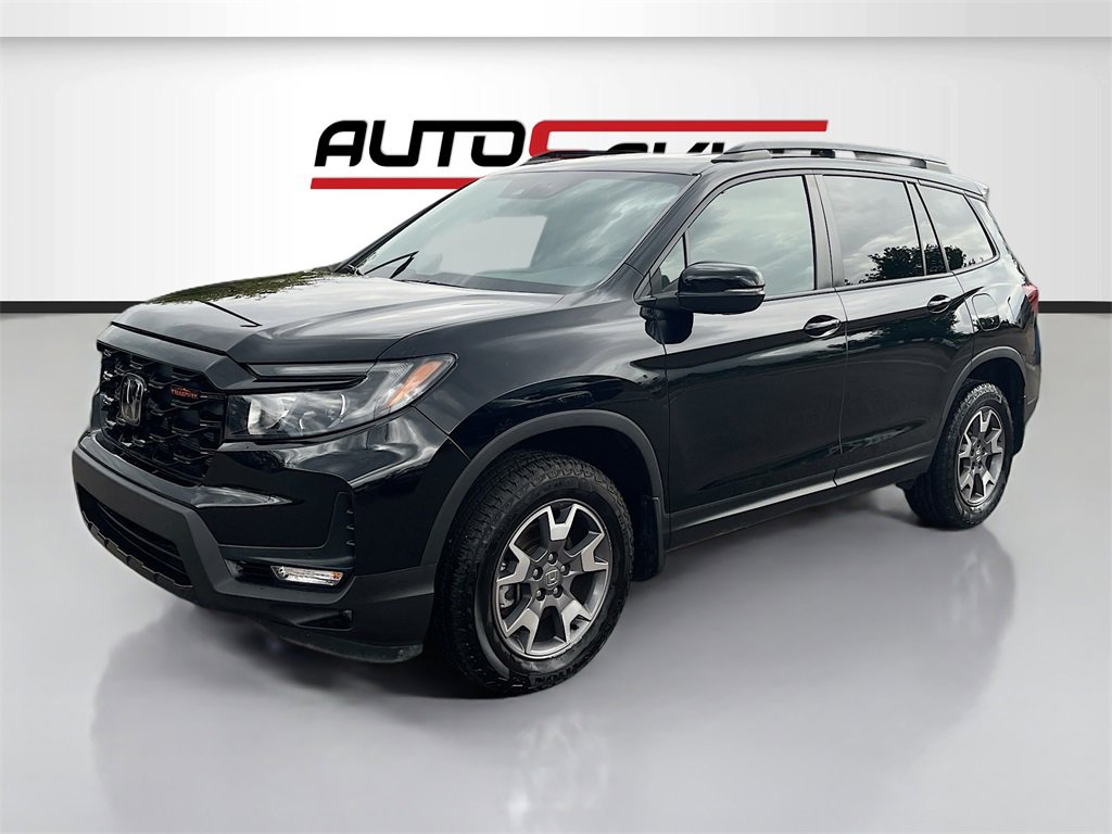 Used 2022 Honda Passport TrailSport image 3