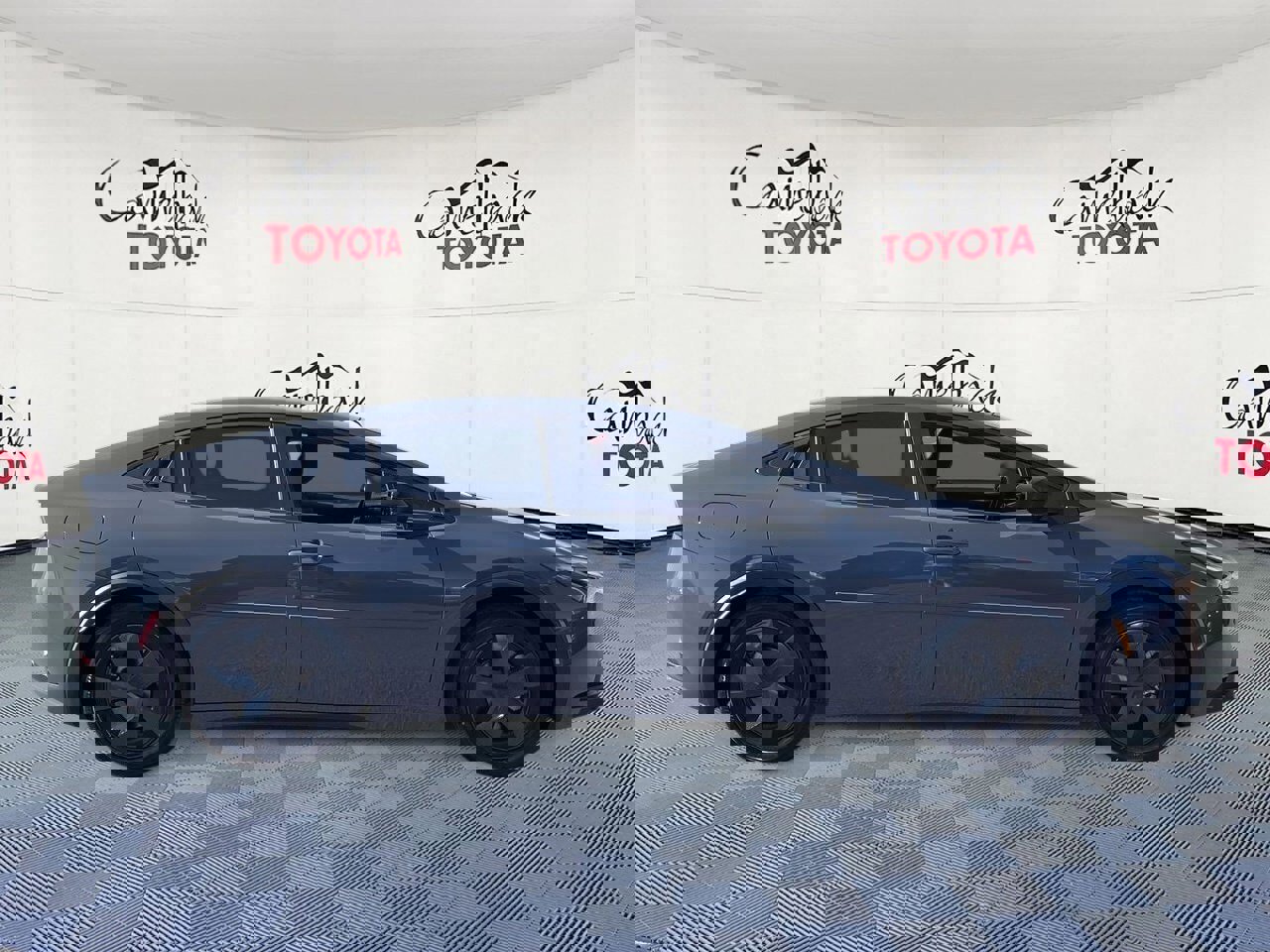 New 2026 Toyota Prius Plug-In Hybrid image 8