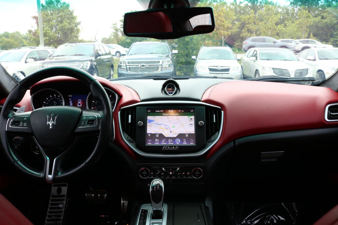 Used 2015 Maserati Ghibli S Q4 AWD/4WD image 42