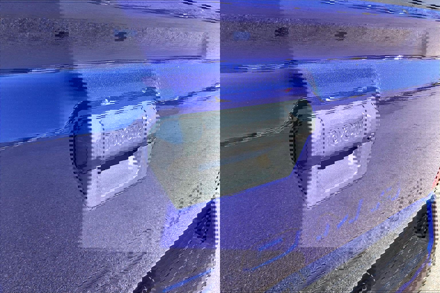 Used 2024 Toyota Tacoma SR5 image 10