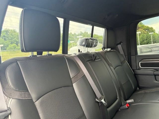 New 2026 RAM 2500 Laramie w/ Night Edition AWD/4WD image 33