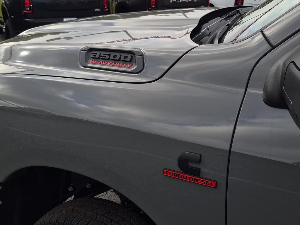 New 2027 RAM 3500 Tradesman AWD/4WD image 13