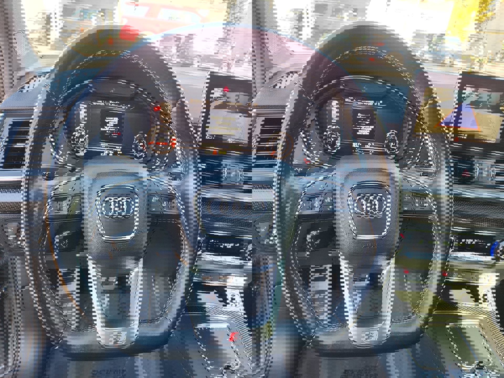 Used 2018 Audi SQ5 Premium Plus image 11