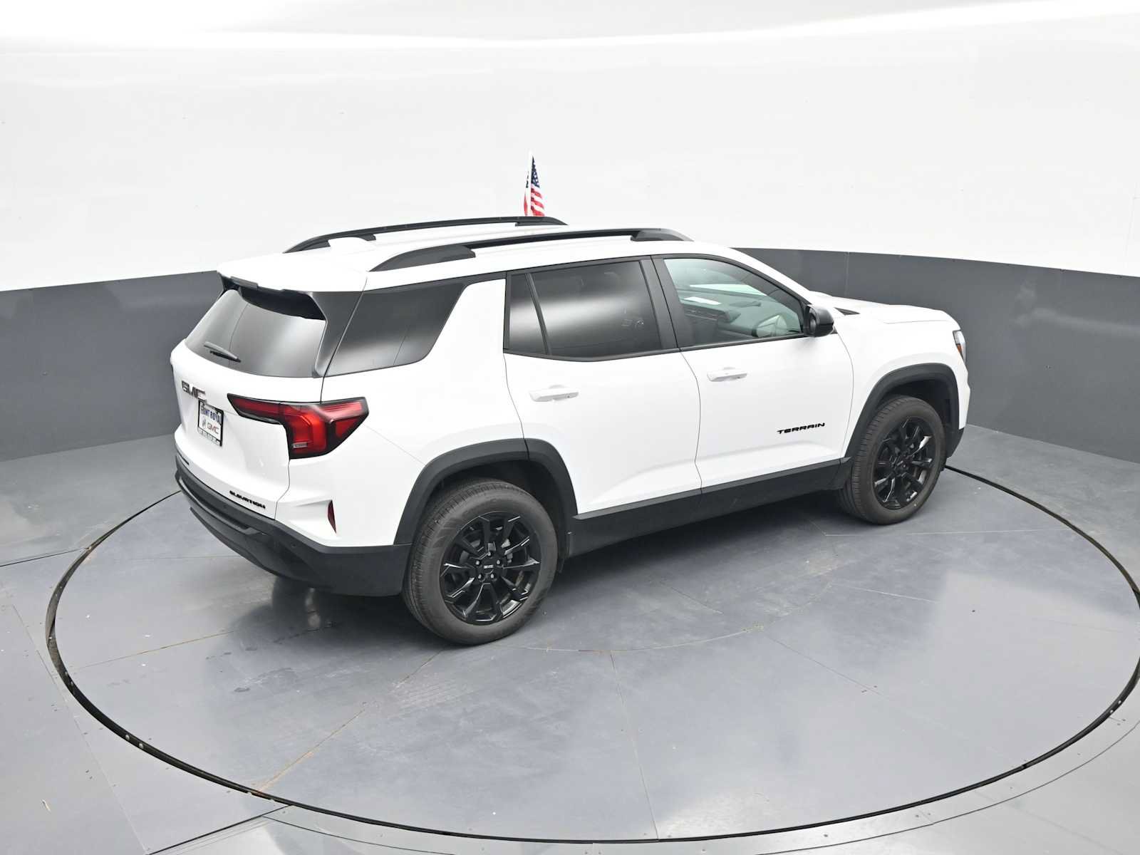 Used 2026 GMC Terrain Elevation w/ Elevation Premium Package AWD/4WD image 28