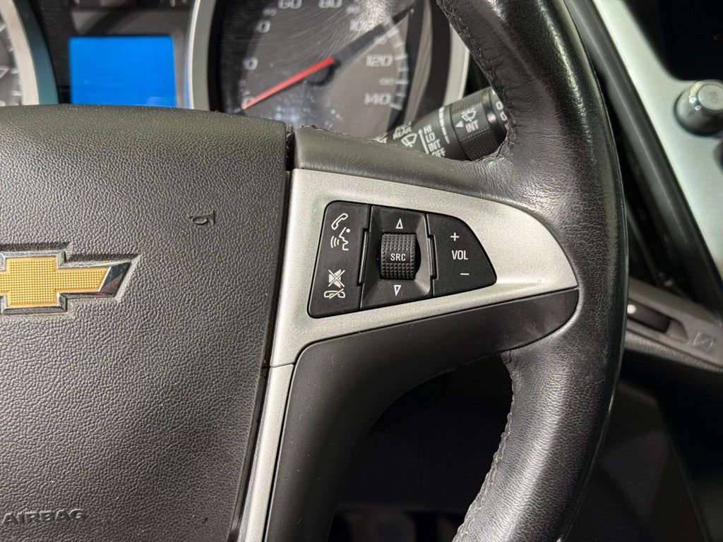 Used 2016 Chevrolet Equinox LTZ w/ Enhanced Convenience Package image 25